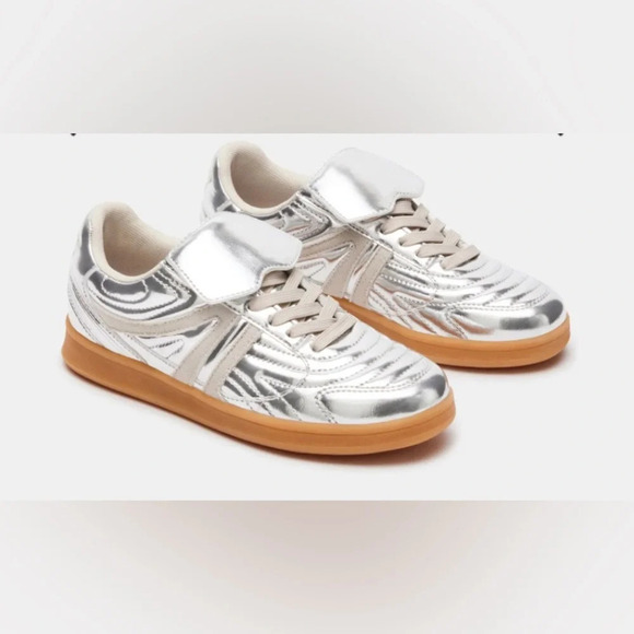 Steve Madden Shoes - NWOB Steve Madden Silver Madrid Sneakers